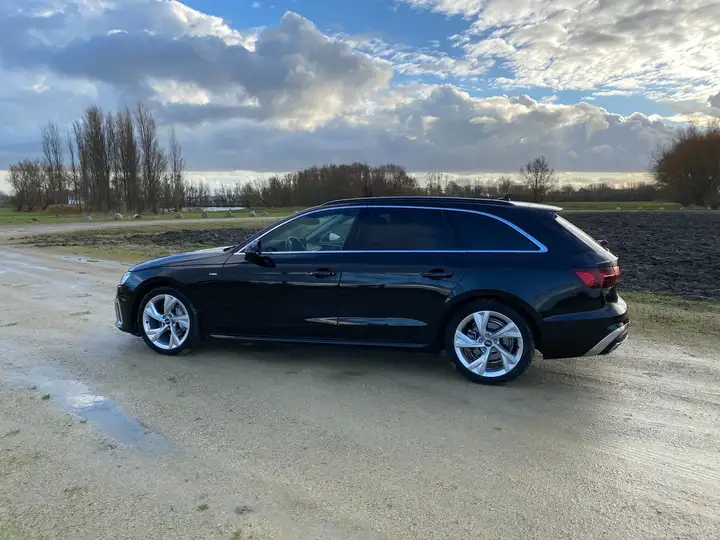 Audi A4 40 TDI,2.0d,205Pk, S line,Matrix,Massage zetels