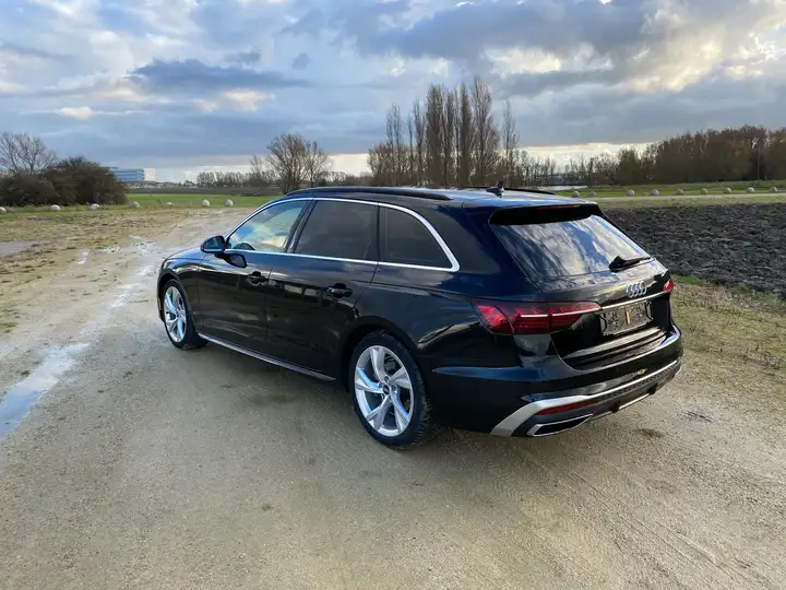 Audi A4 40 TDI,2.0d,205Pk, S line,Matrix,Massage zetels