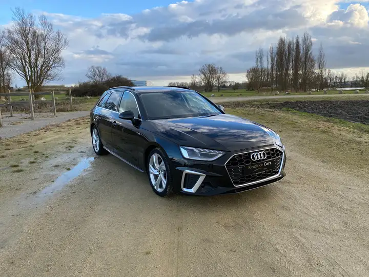 Audi A4 40 TDI,2.0d,205Pk, S line,Matrix,Massage zetels