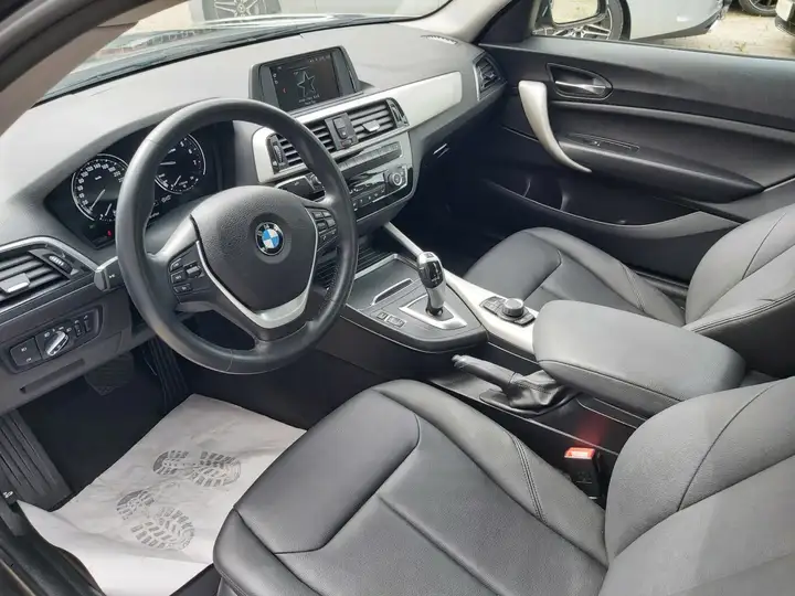 BMW 218 218i Advantage Coupe *LED*Automatik*