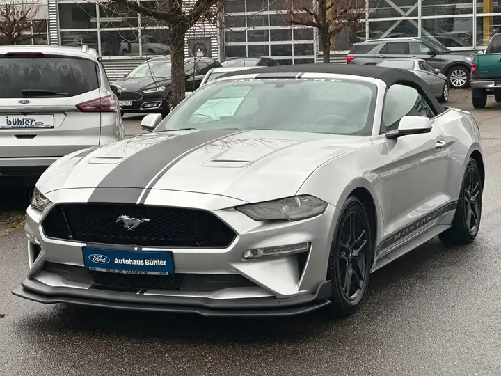 Ford Mustang 2.3 EcoBoost Convertible