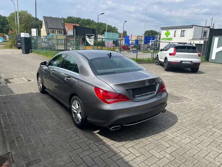 Mercedes-Benz CLA 220 CDI 7G-DCT