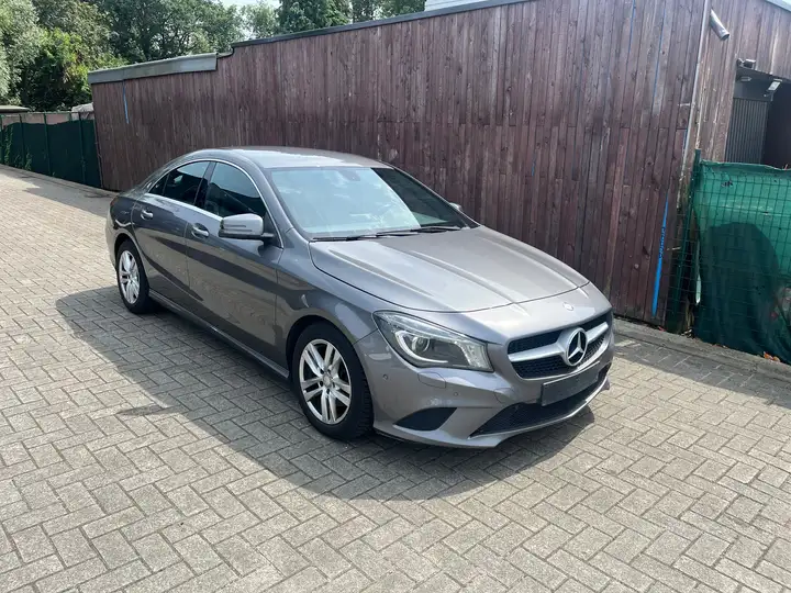 Mercedes-Benz CLA 220 CDI 7G-DCT